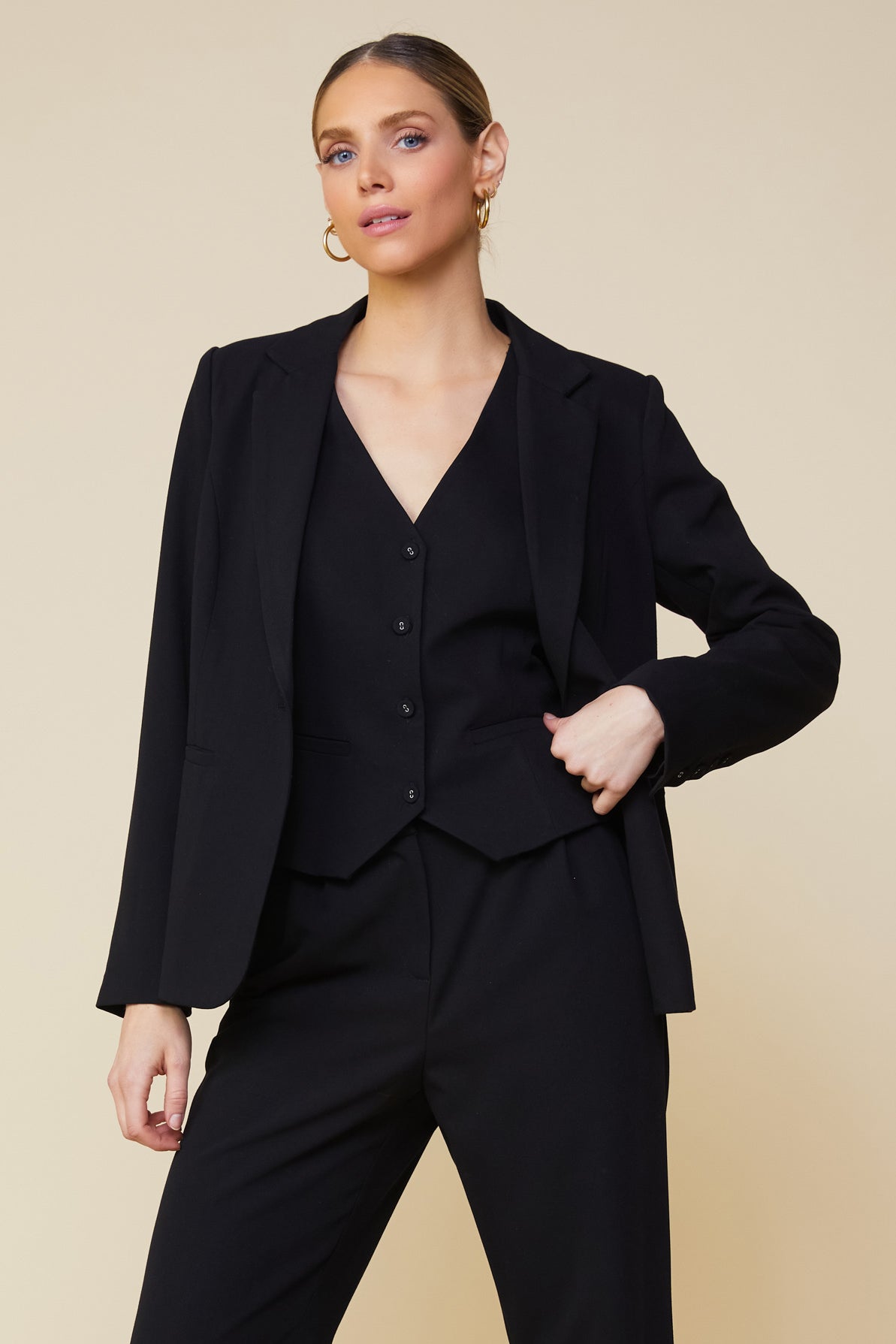 Tailored Single Button Blazer