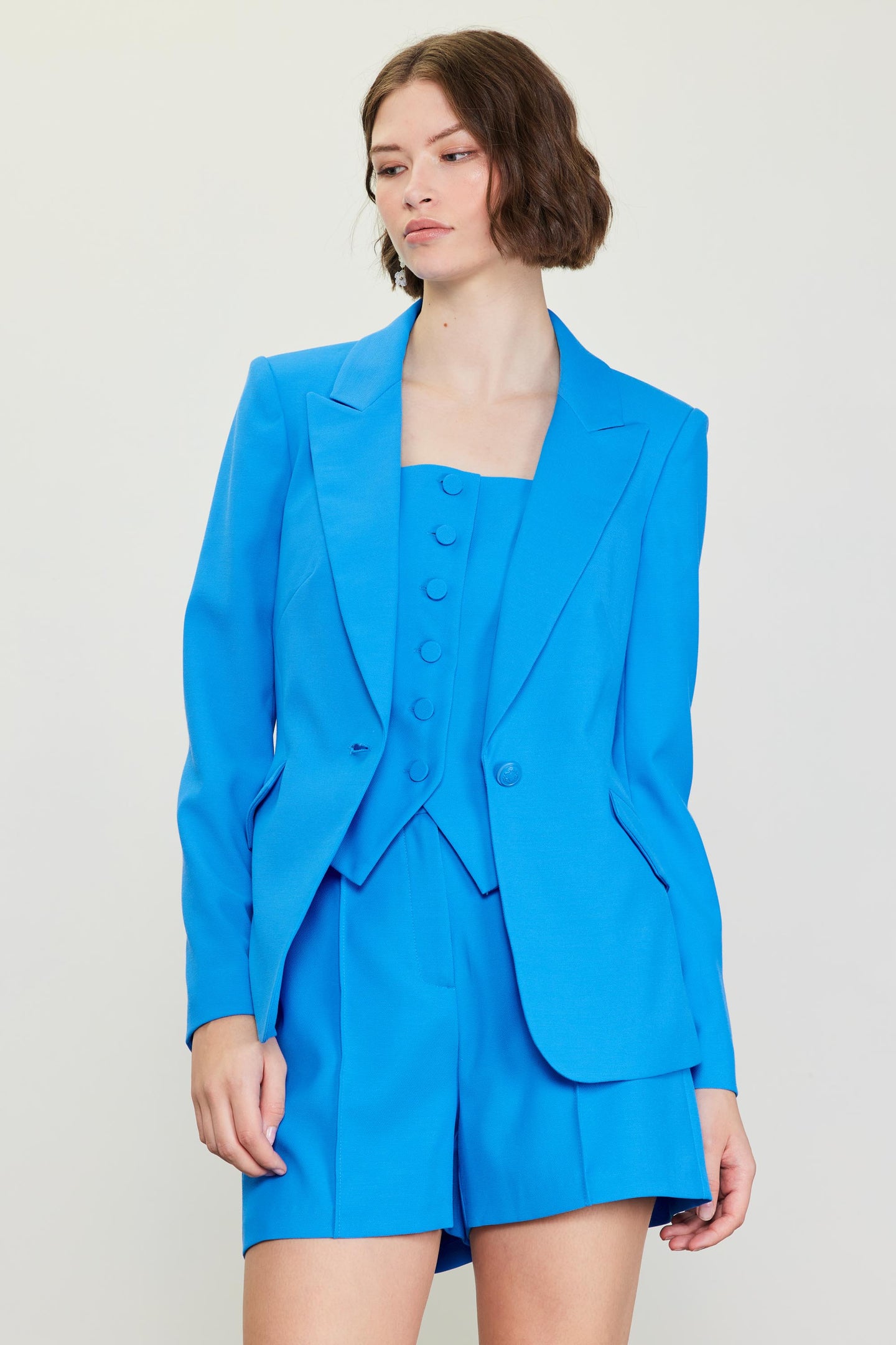 Tailored Single-Breasted Blazer