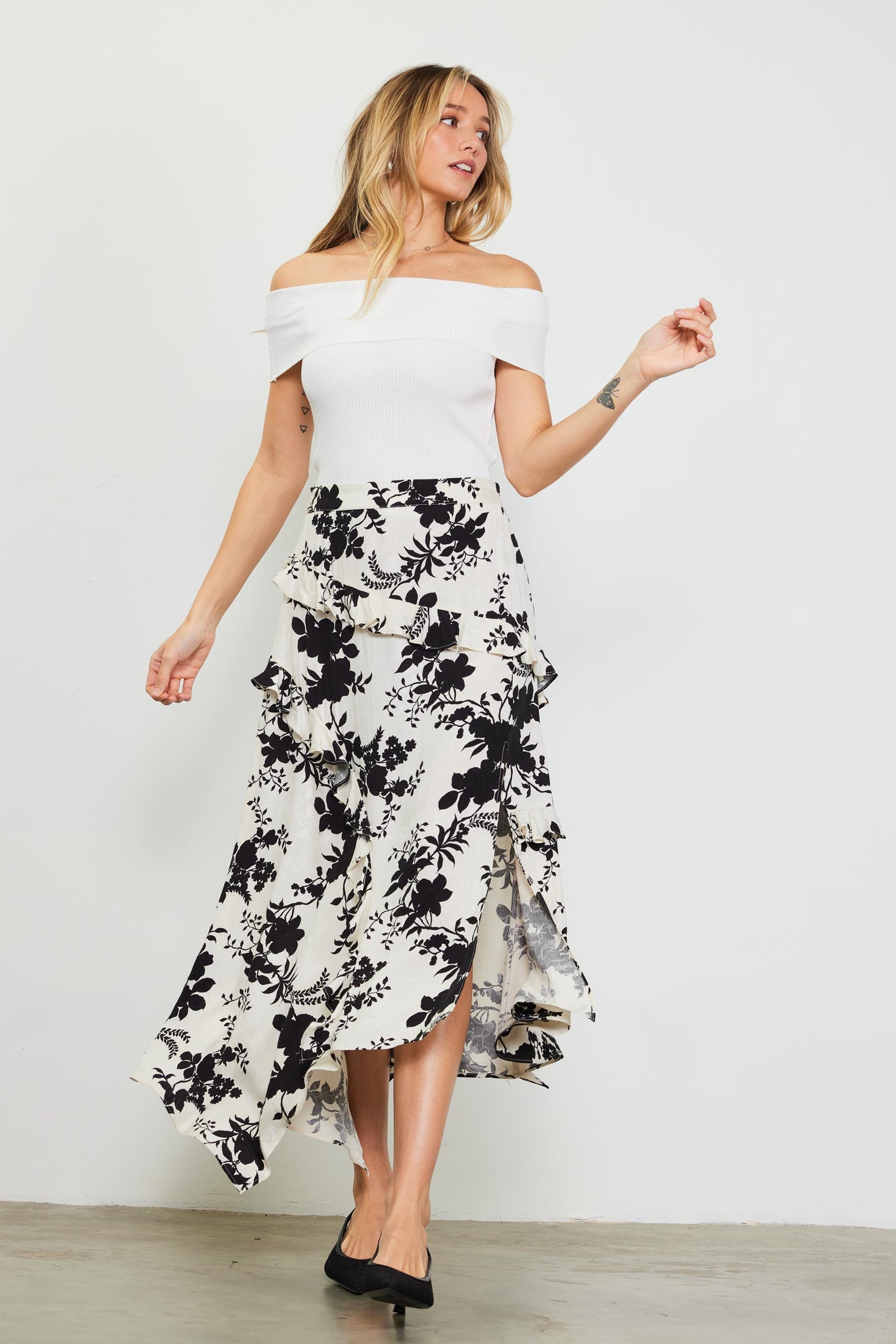 Amaya Jacquard Ruffle Asymmetrical Skirt