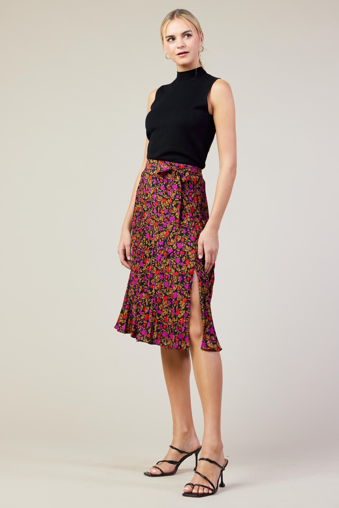 Daray Floral Print Midi Skirt