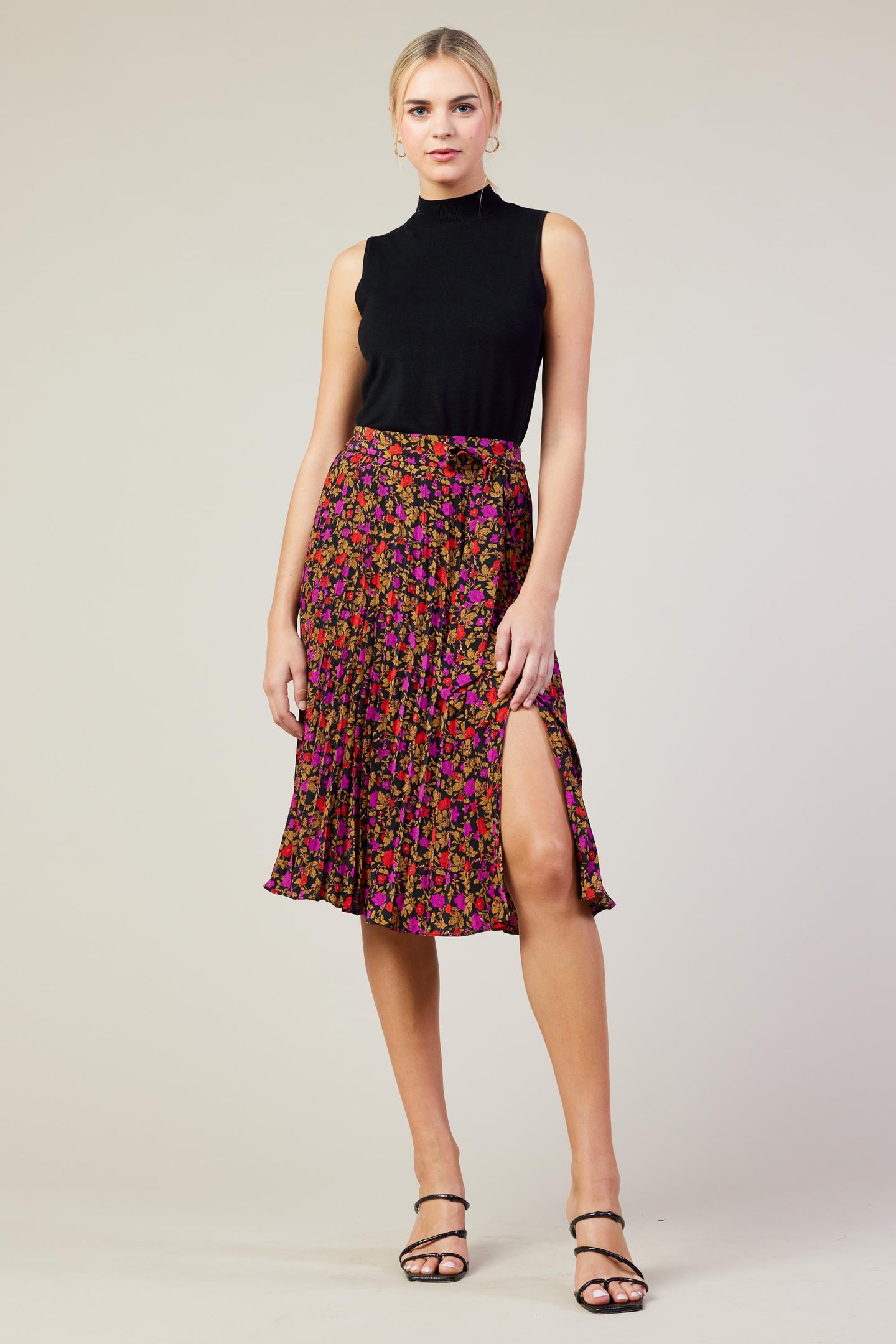 Daray Floral Print Midi Skirt