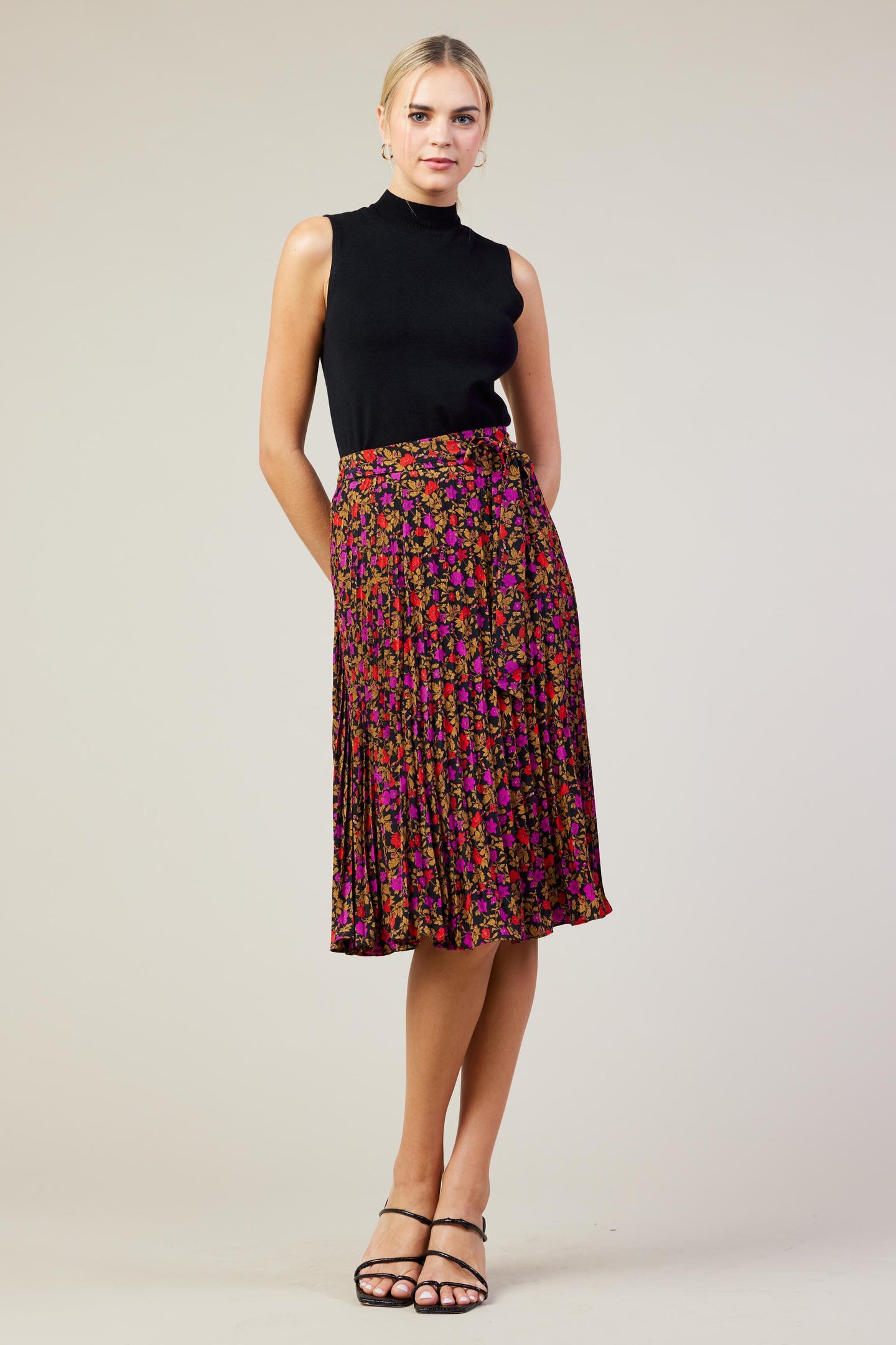 Daray Floral Print Midi Skirt