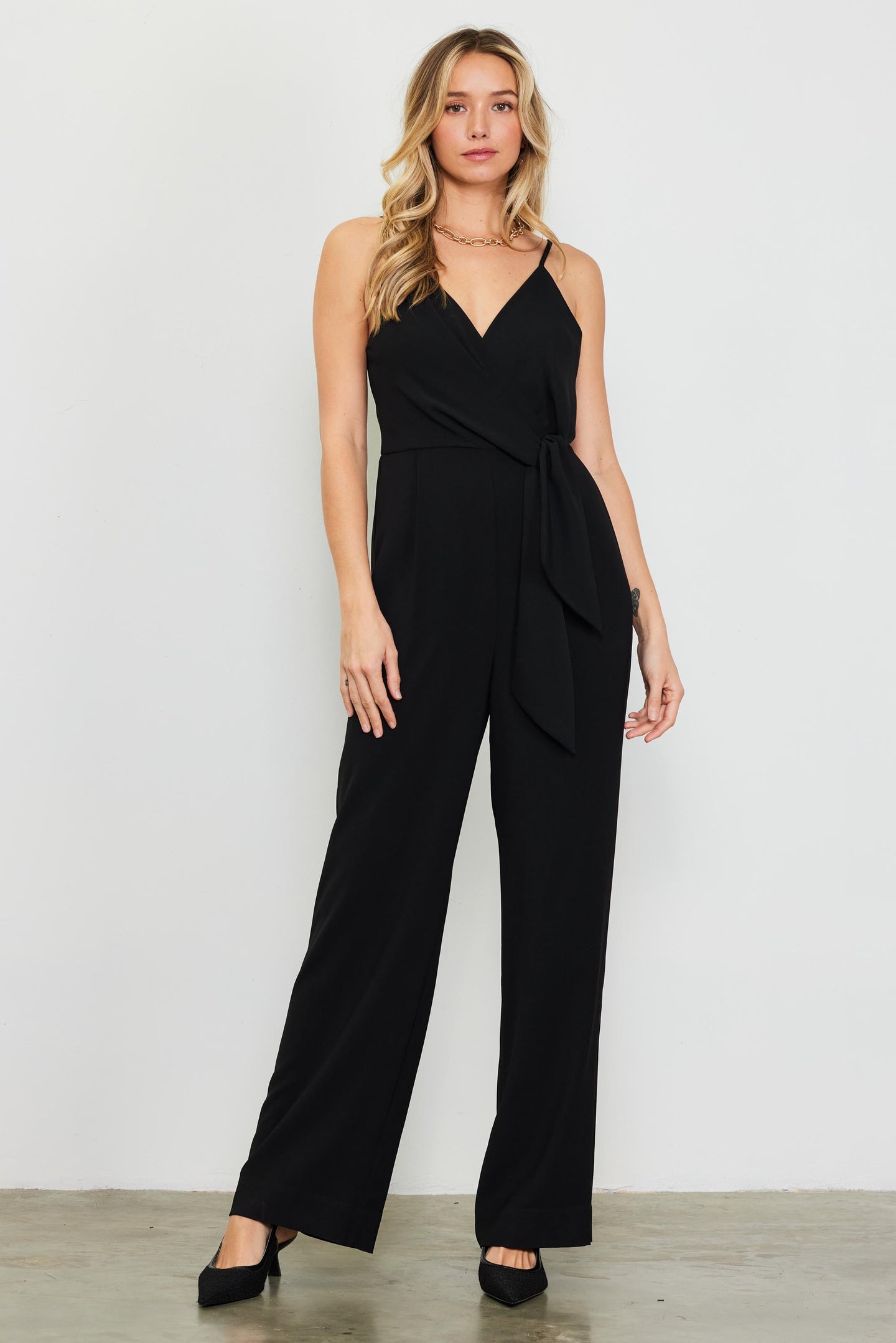 Waist Tie Detail Sleeveless Jumpsuit