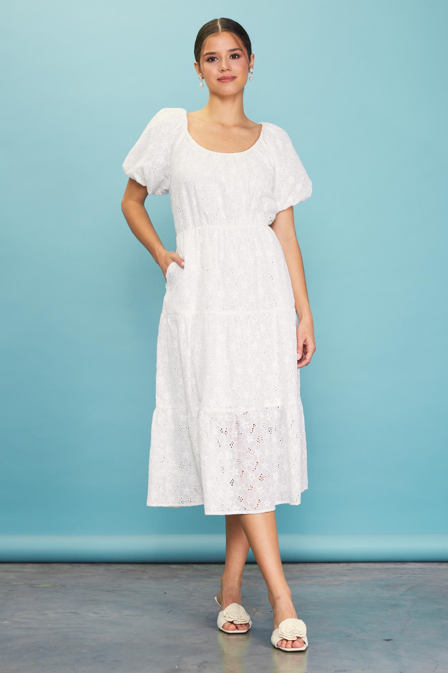 Puffed Sleeve Tiered Midi Dress