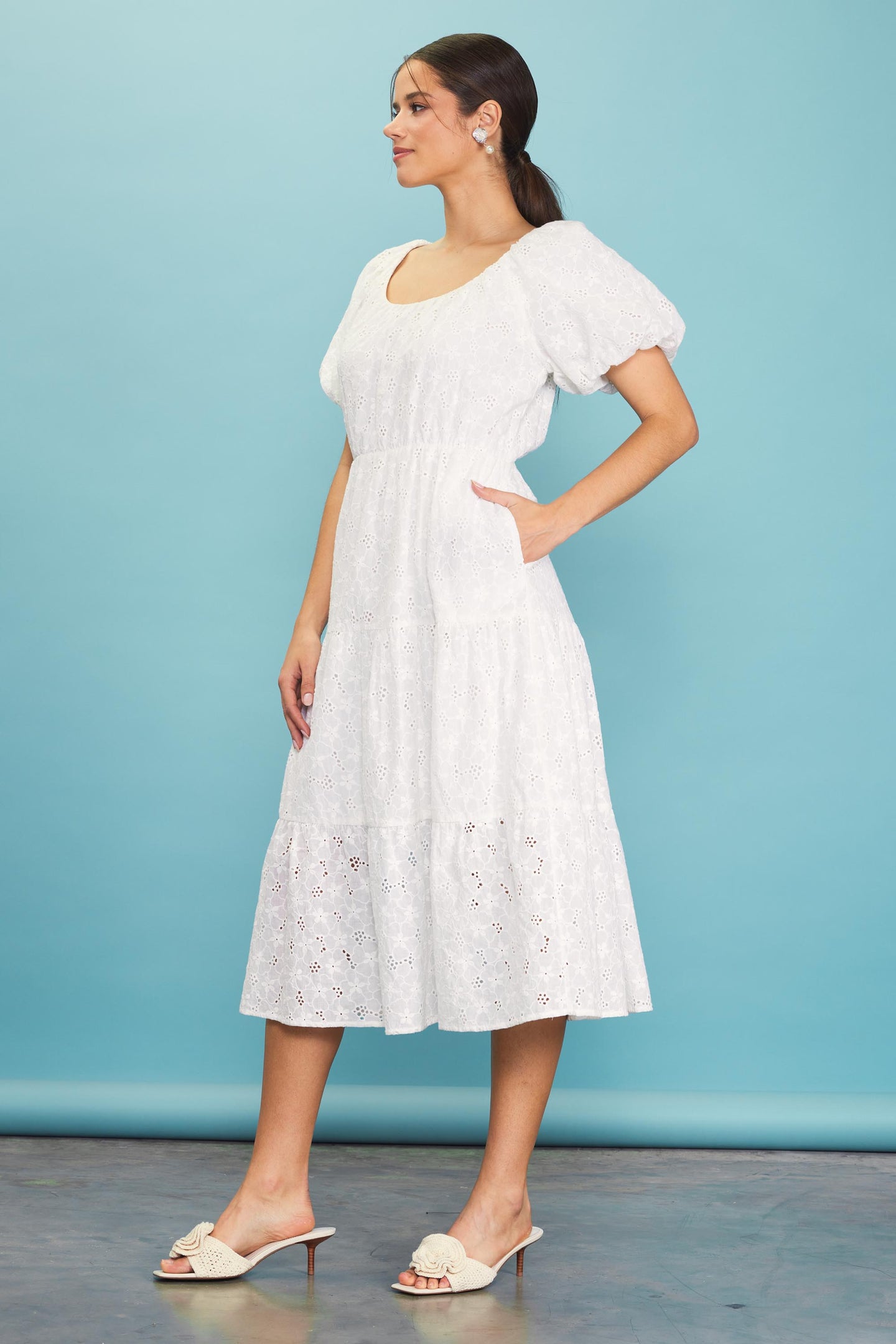 Puffed Sleeve Tiered Midi Dress