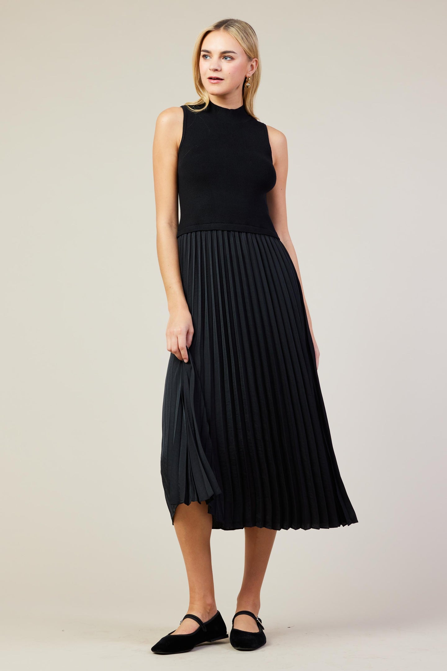 Mixed Media Pleated Midi Dress